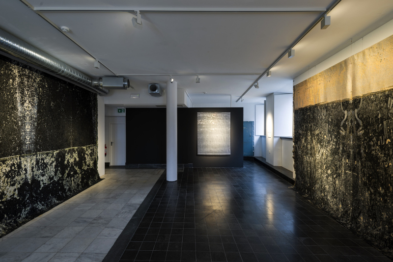 Walls Still Standing – Kari Dyrdal